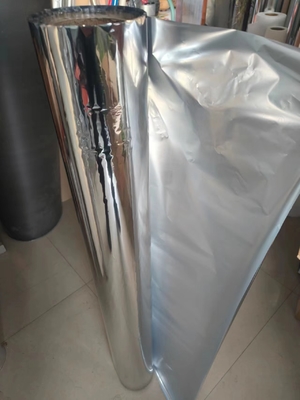 Vmpet12mic+85mic Pe / 8mic Vmpet+6mic Pe Metallized Film Untuk Konstruksi Dan Di Bawah Konstruksi Lantai