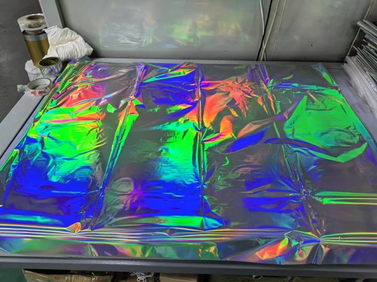 18um Holographic Bopp Color Glitter Film, pilar cahaya horisontal BOPP film untuk kemasan obat