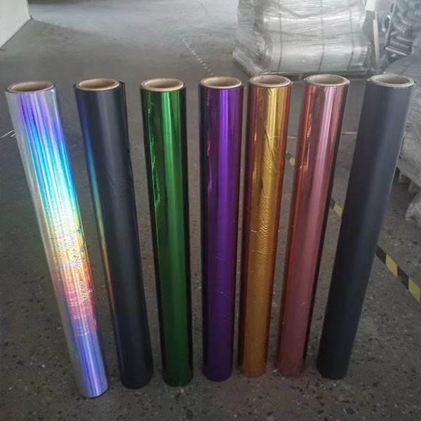 Warna Merah Metalized Mylar Film, perak Emas Metalized Pet Film 12mic Untuk Laminates Di Kertas Dan Kotak Lining